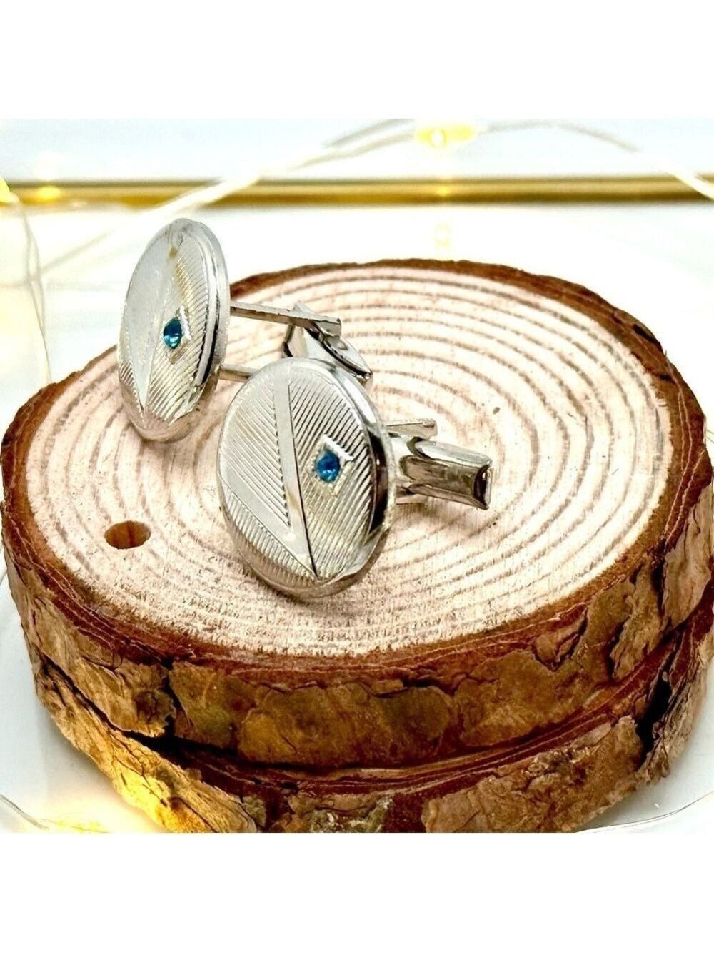Vintage Cufflinks – Silver Tone Radiating Pattern with Blue Rhinestone - Picture 2 of 3